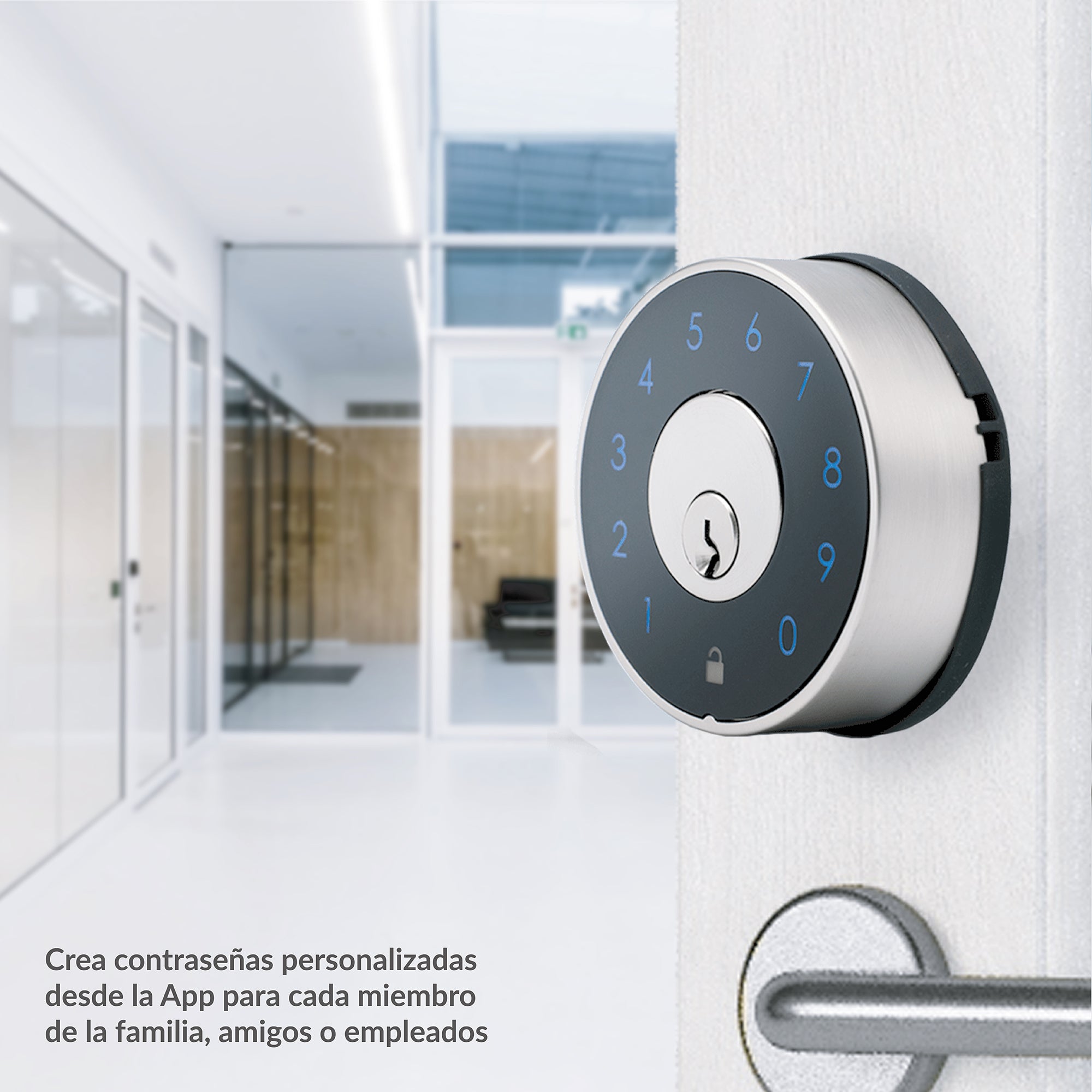 Cerradura Inteligente WiFi tipo cerrojo Excel 324 módulo exterior instalado en puerta